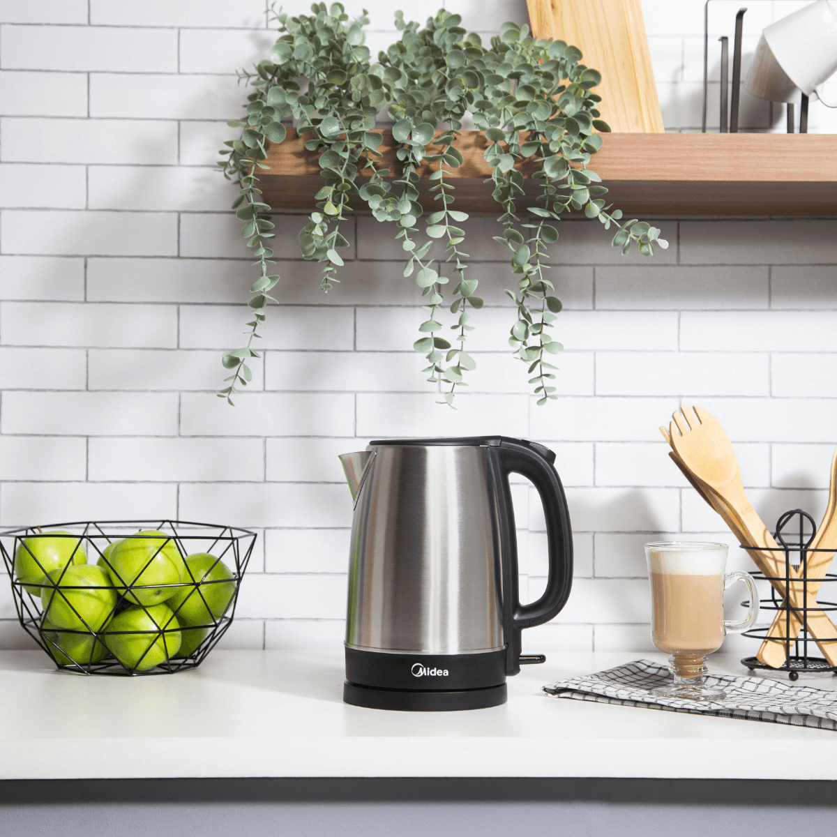 Hervidor Mecánico Inox Midea de 1,7l OpenBox